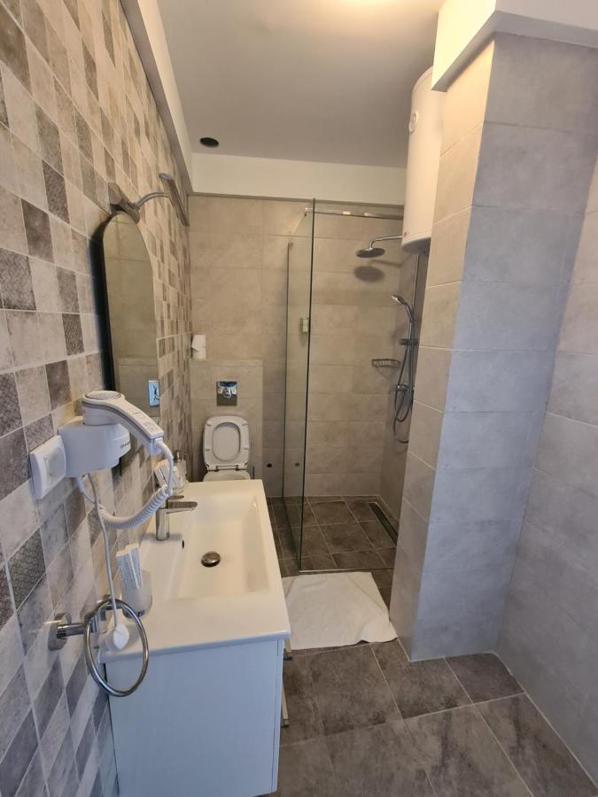 Rustico Apartments 티바트 외부 사진