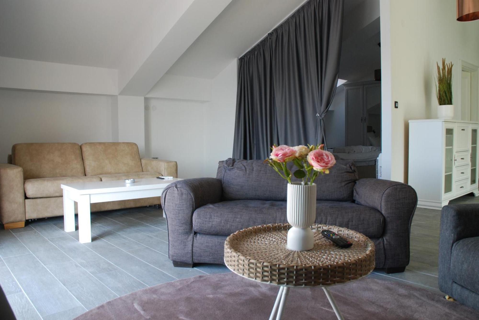 Rustico Apartments 티바트 외부 사진